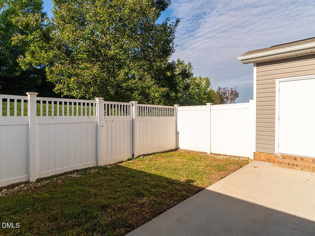 31 1163_KelsoLn Patio1_MLS - 1163 Kelso Lane, Burlington, NC 27215, Burlington