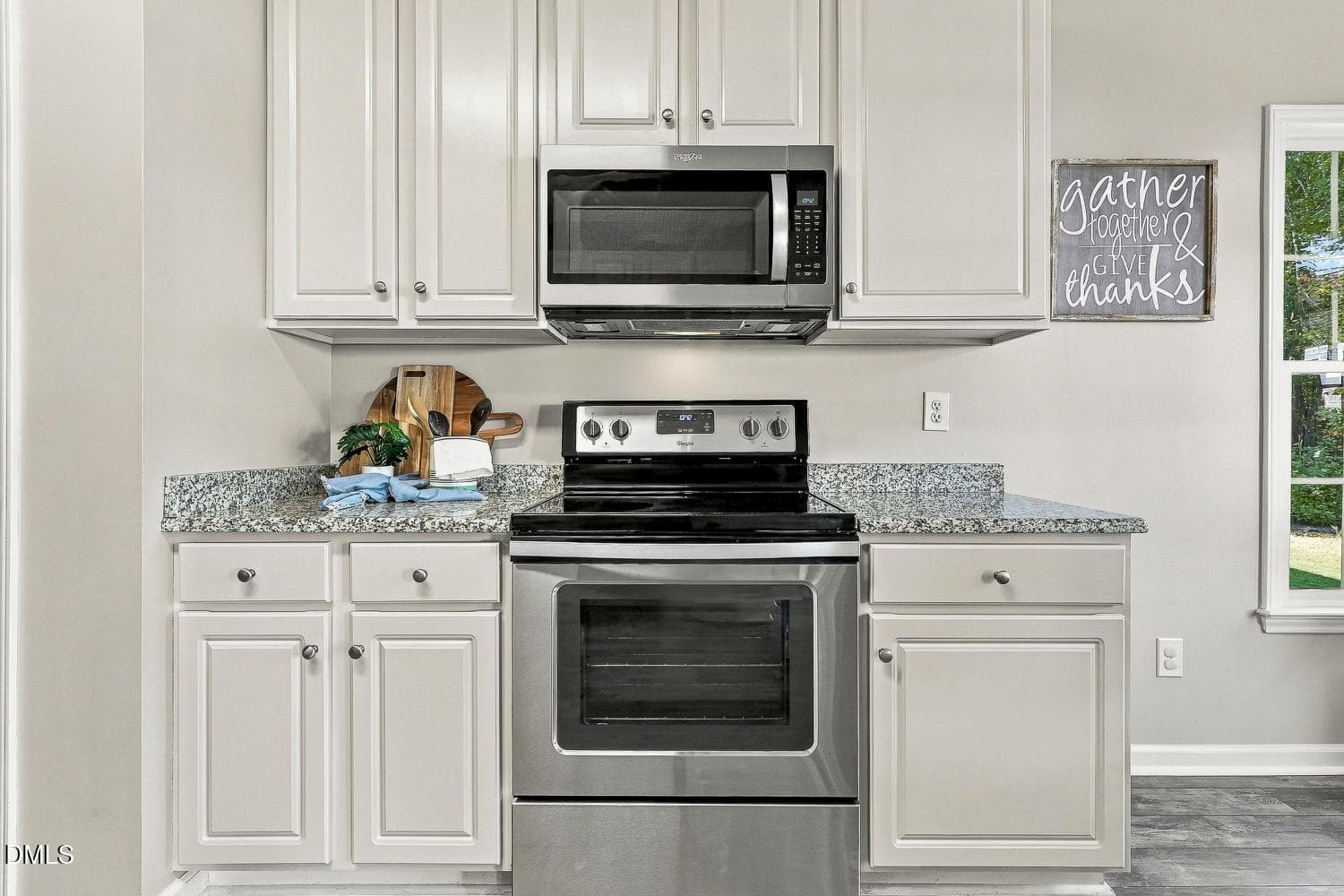 022-059-Kitchen-1500x1000 - 9004 Erinsbrook Drive, Raleigh, NC 27617, Raleigh