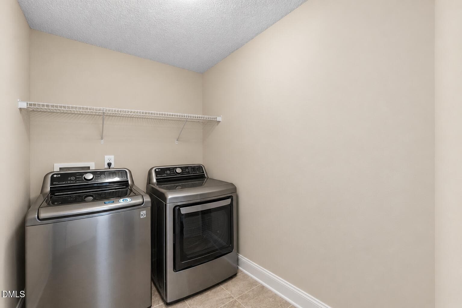 Minimal Empty Laundry Nook - 706 Obsidian Way, Durham, NC 27703, Durham