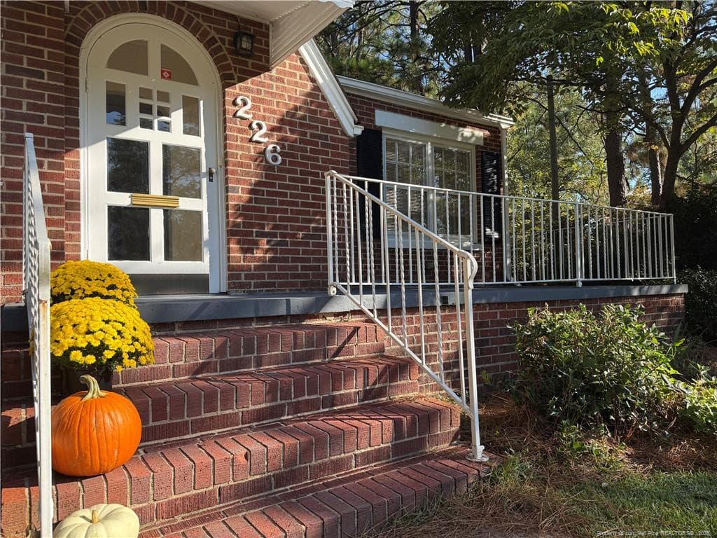 Photo 5 - 226 Harris Avenue, Raeford, NC 28376, Raeford