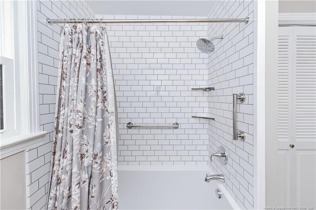 Hall Bath View - 5187 Cox Mill Road, Sanford, NC 27332, Sanford