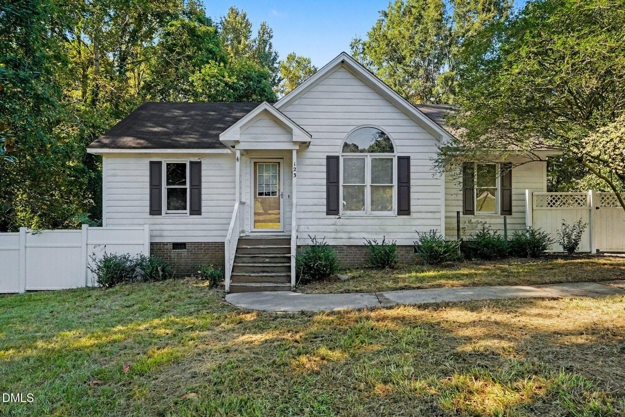 123 Shady Meadows Lane, Clayton, NC 27520