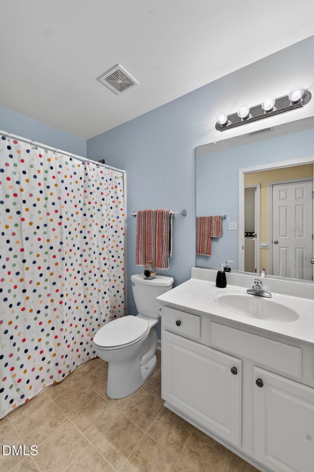 Bath 2 - 3709 Tartan Lane, Burlington, NC 27215, Burlington