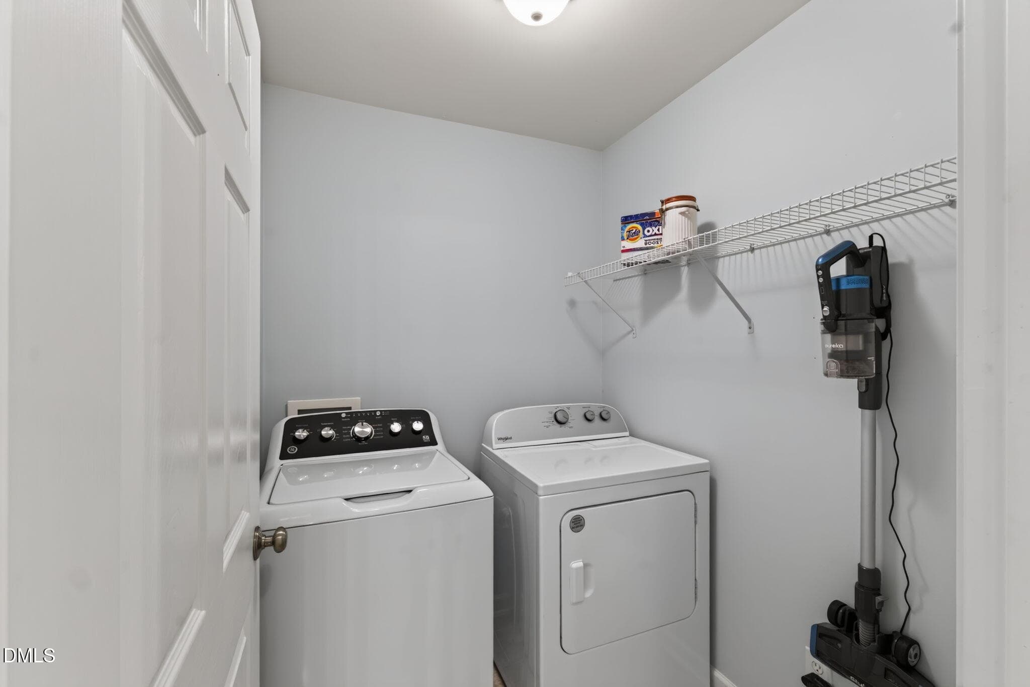 Laundry - 3709 Tartan Lane, Burlington, NC 27215, Burlington