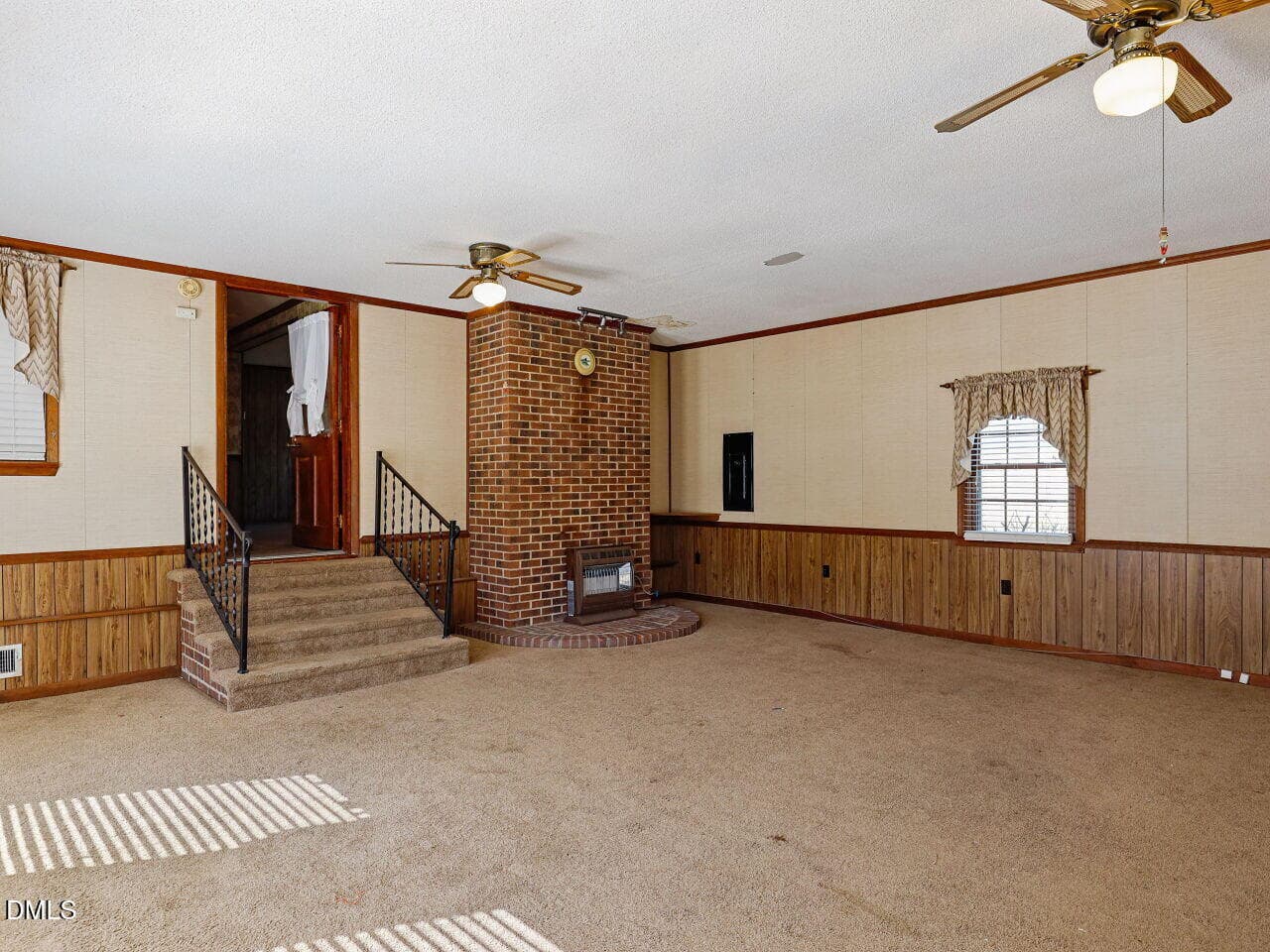 010-1280x960-family-room-with-fireplace - 389 Turnage Barefoot Lane, Dunn, NC 28334, Dunn