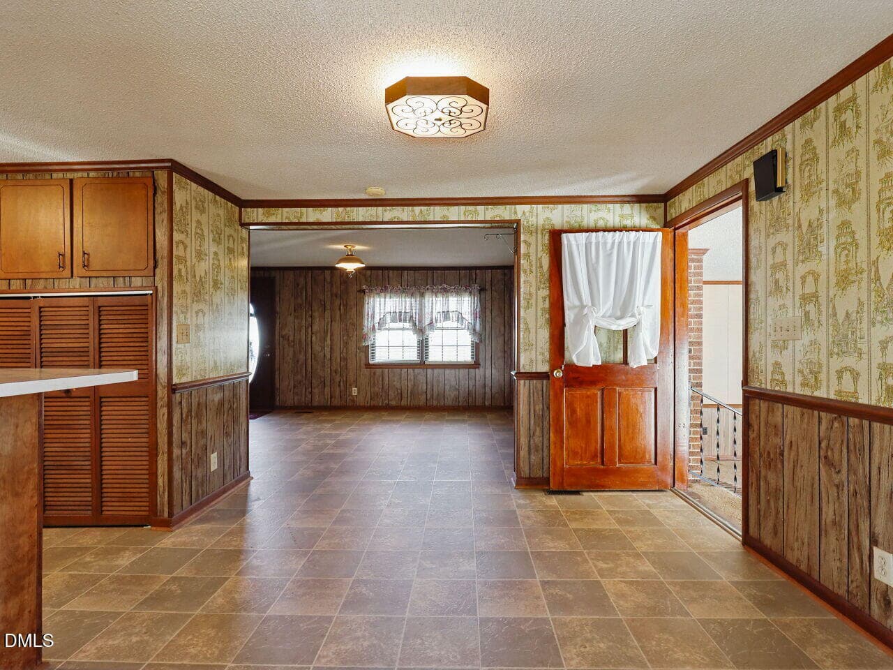 014-1280x960-dining-area - 389 Turnage Barefoot Lane, Dunn, NC 28334, Dunn