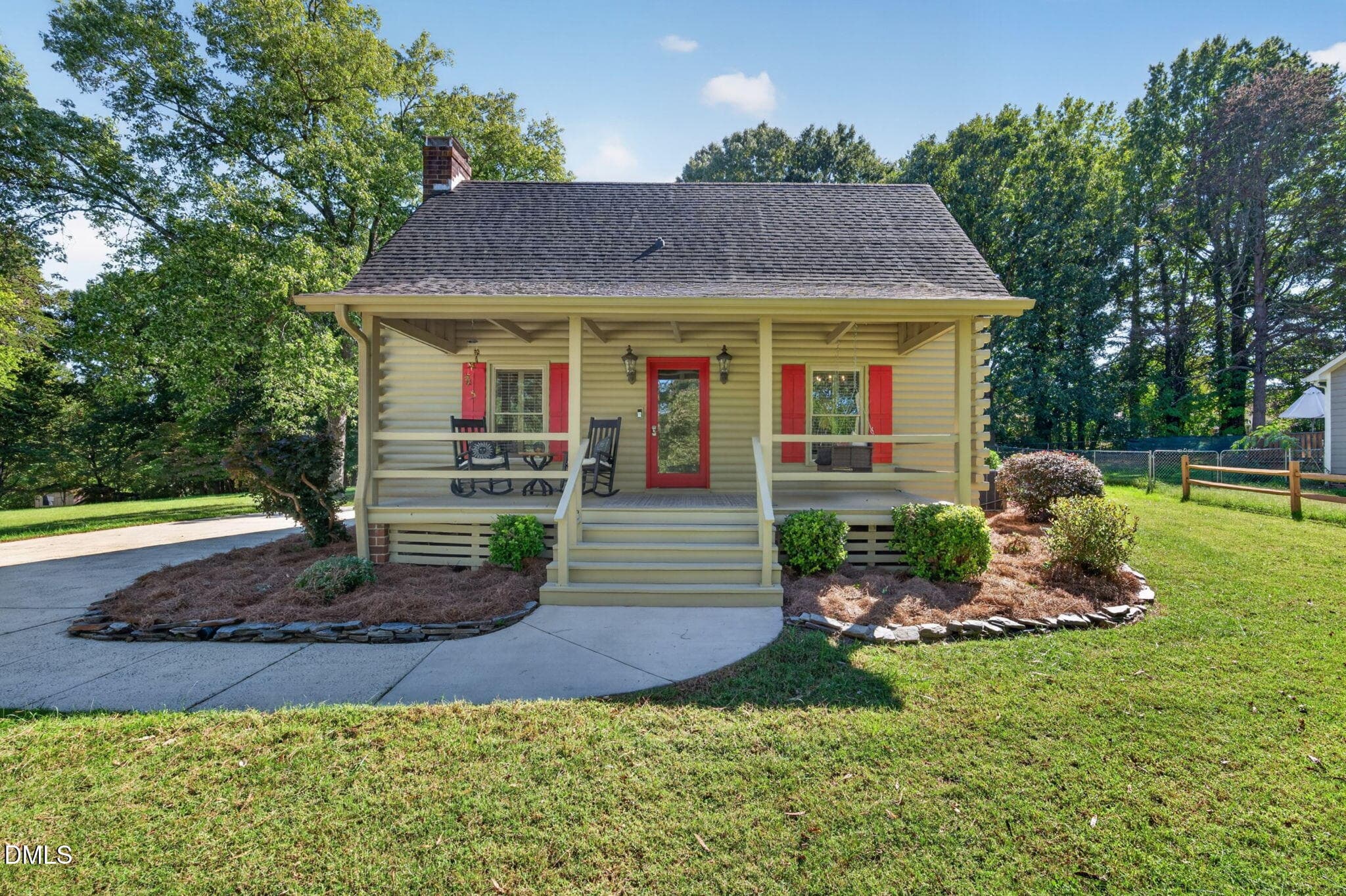 3-web-or-mls-P1091484 (2) - 515 Ivey Road, Graham, NC 27253