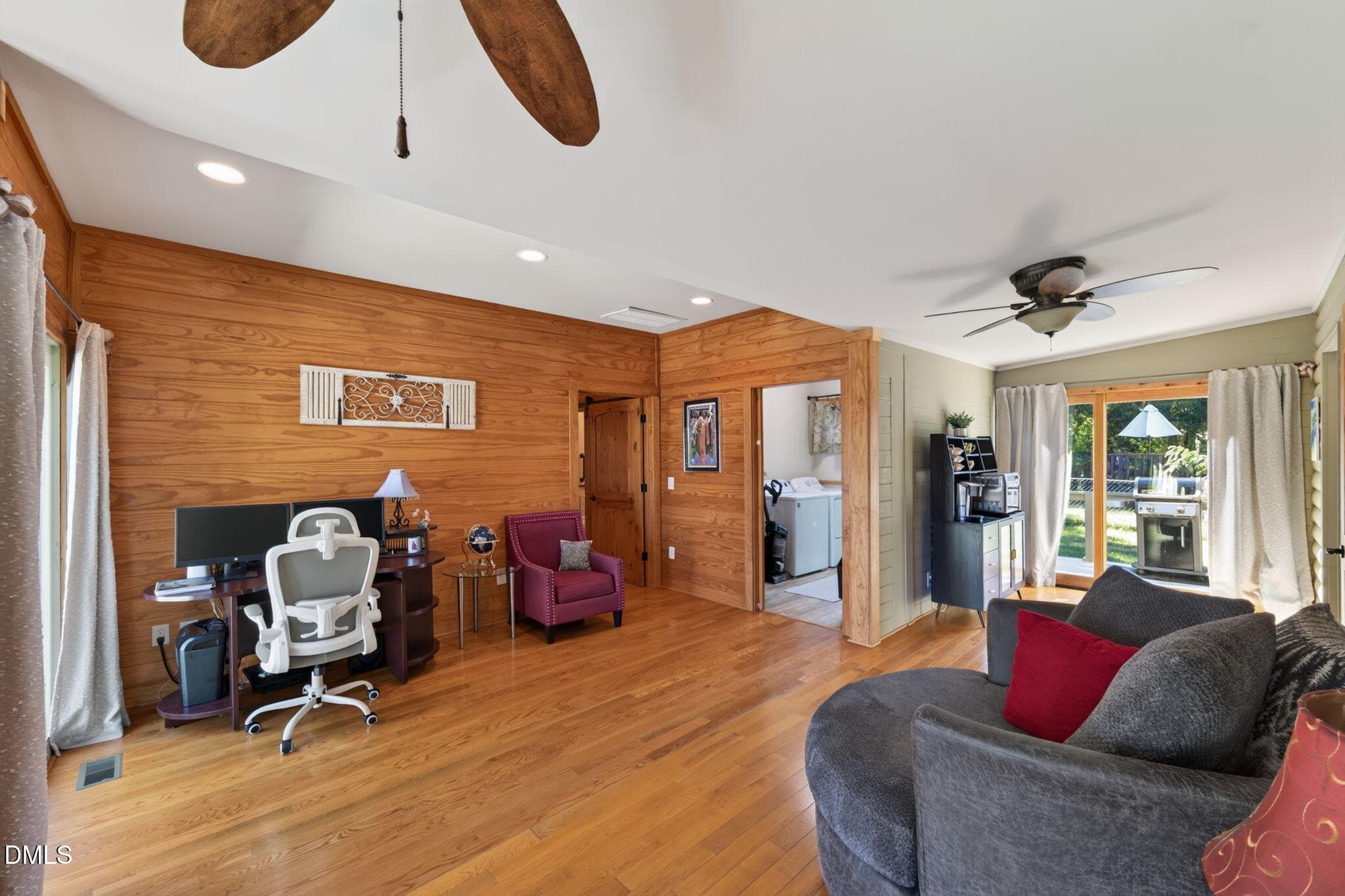 24-web-or-mls-P1091319 - 515 Ivey Road, Graham, NC 27253