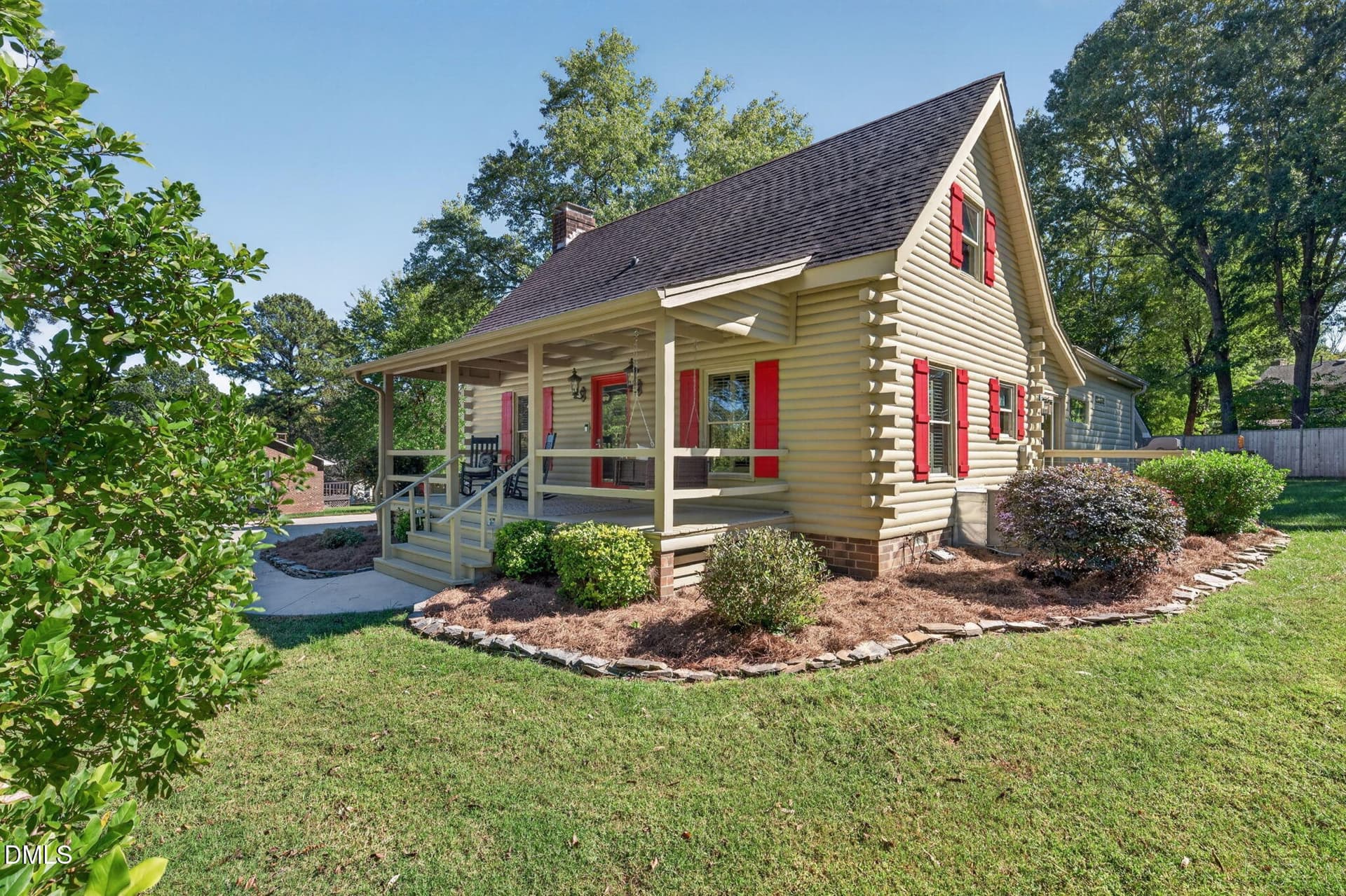 42-web-or-mls-P1091573 (2) - 515 Ivey Road, Graham, NC 27253