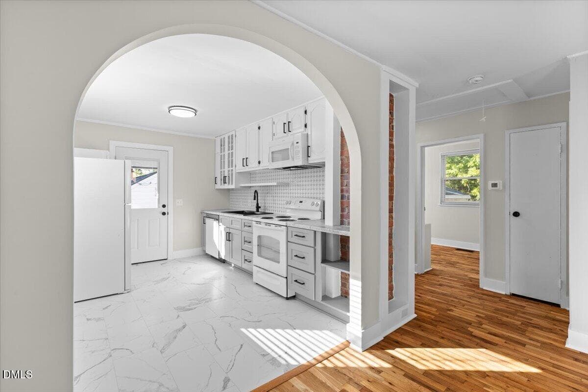 10 - 304 Red Oak Avenue, Durham, NC 27707