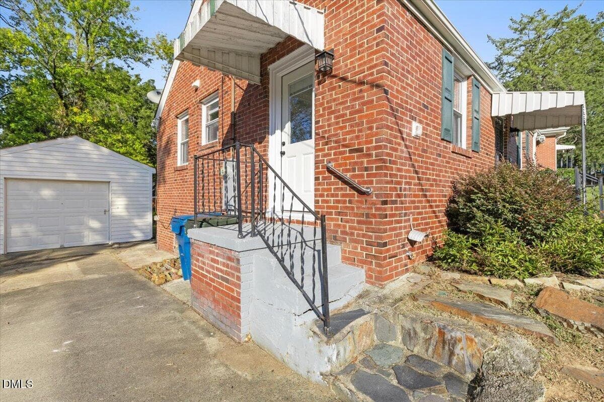 27 - 304 Red Oak Avenue, Durham, NC 27707, Durham