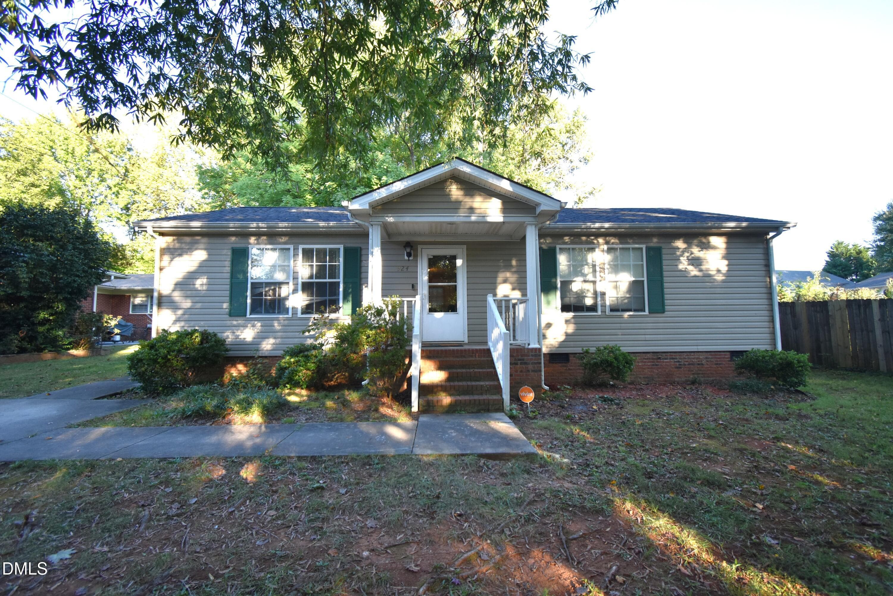 DSC_0282 - 924 Kilby Street, Burlington, NC 27215, Burlington