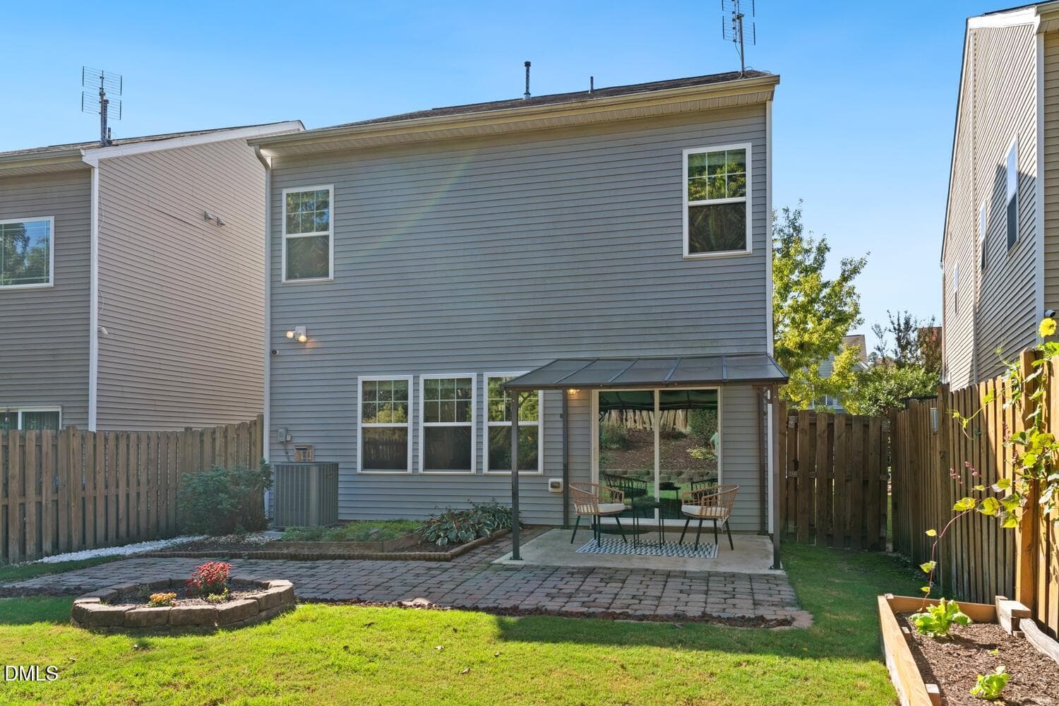 Your backyard oasis - 2091 Tanners Mill Drive, Durham, NC 27703