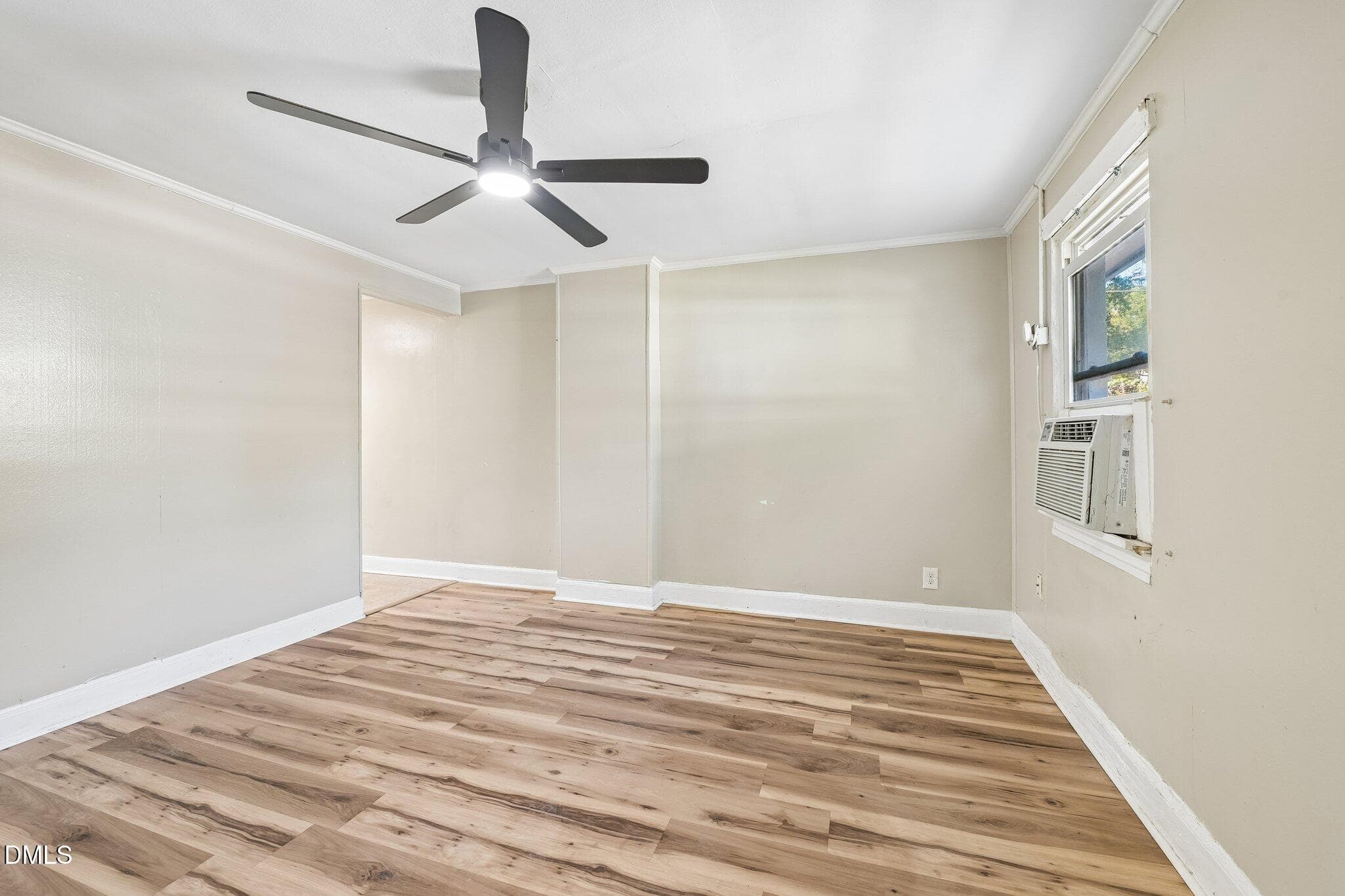 10-web-or-mls-N Hyde Park Ave-S1510-010 - 1512 N Hyde Park Avenue, Durham, NC 27701, Durham