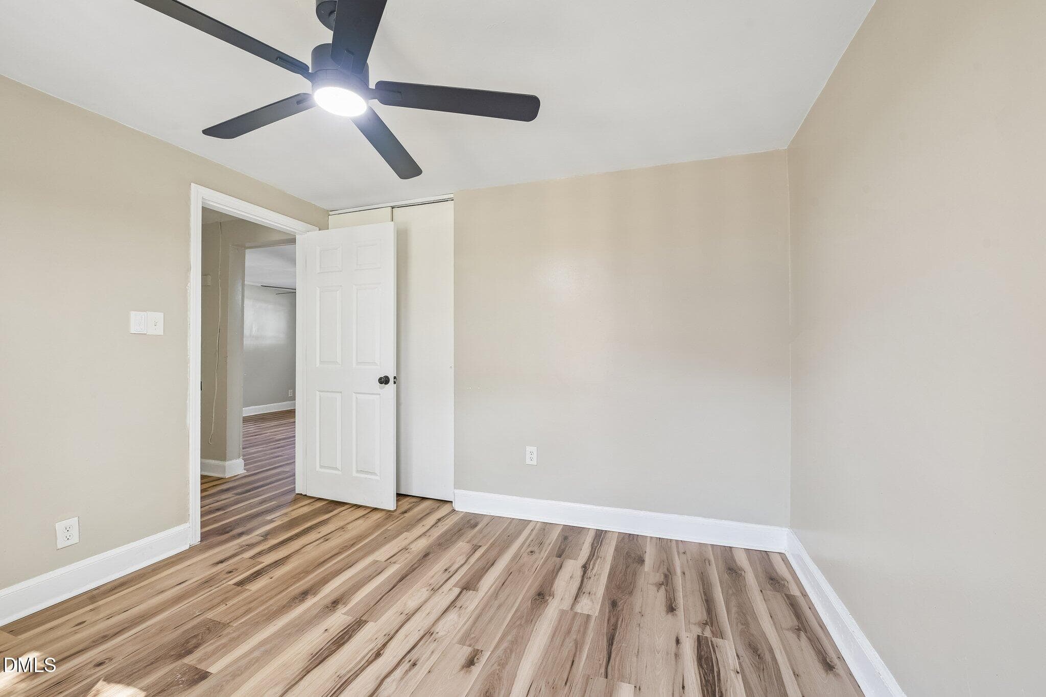 16-web-or-mls-N Hyde Park Ave-S1510-016 - 1512 N Hyde Park Avenue, Durham, NC 27701, Durham
