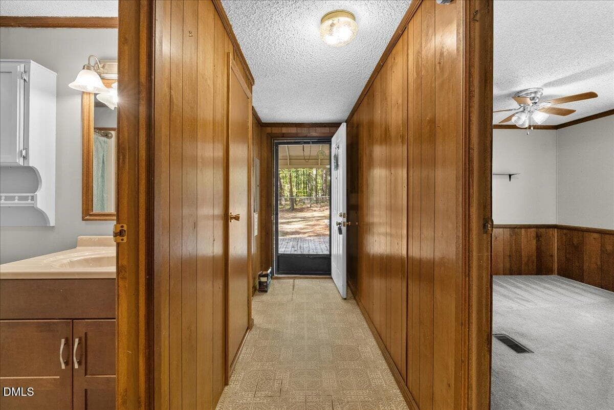 r33 - 101 Ridgewood Road, Youngsville, NC 27596, Youngsville