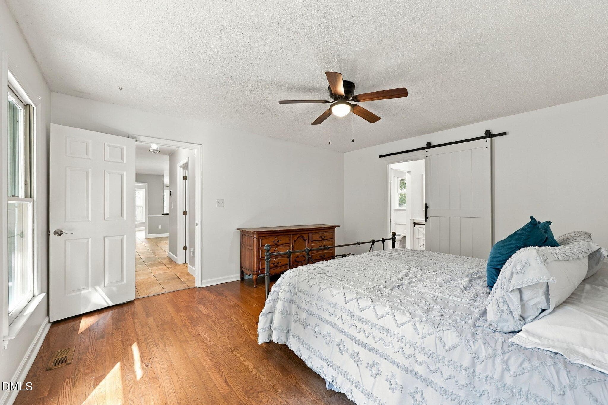 46-web-or-mls-IMG_3403 - 2975 Canter Drive, Hillsborough, NC 27278, Hillsborough