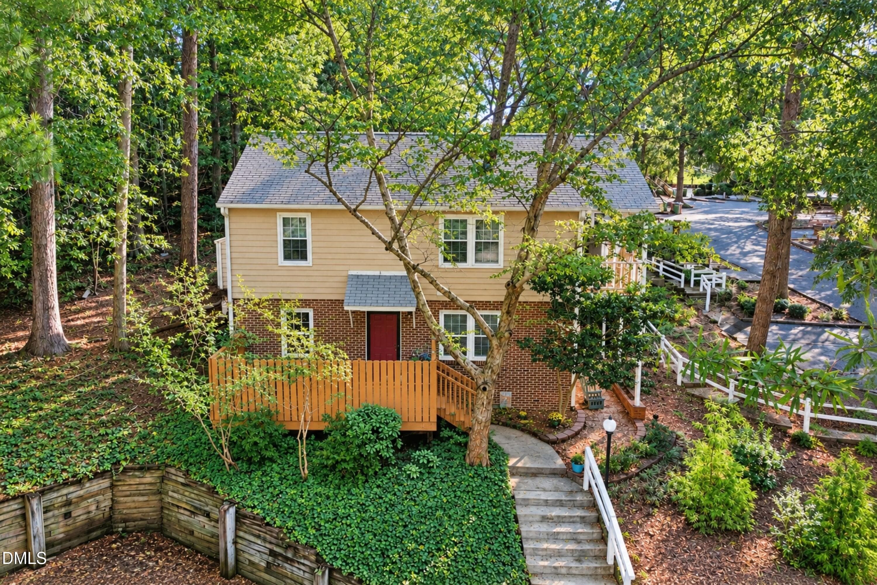 128 Drummond Place, Cary, NC 27511
