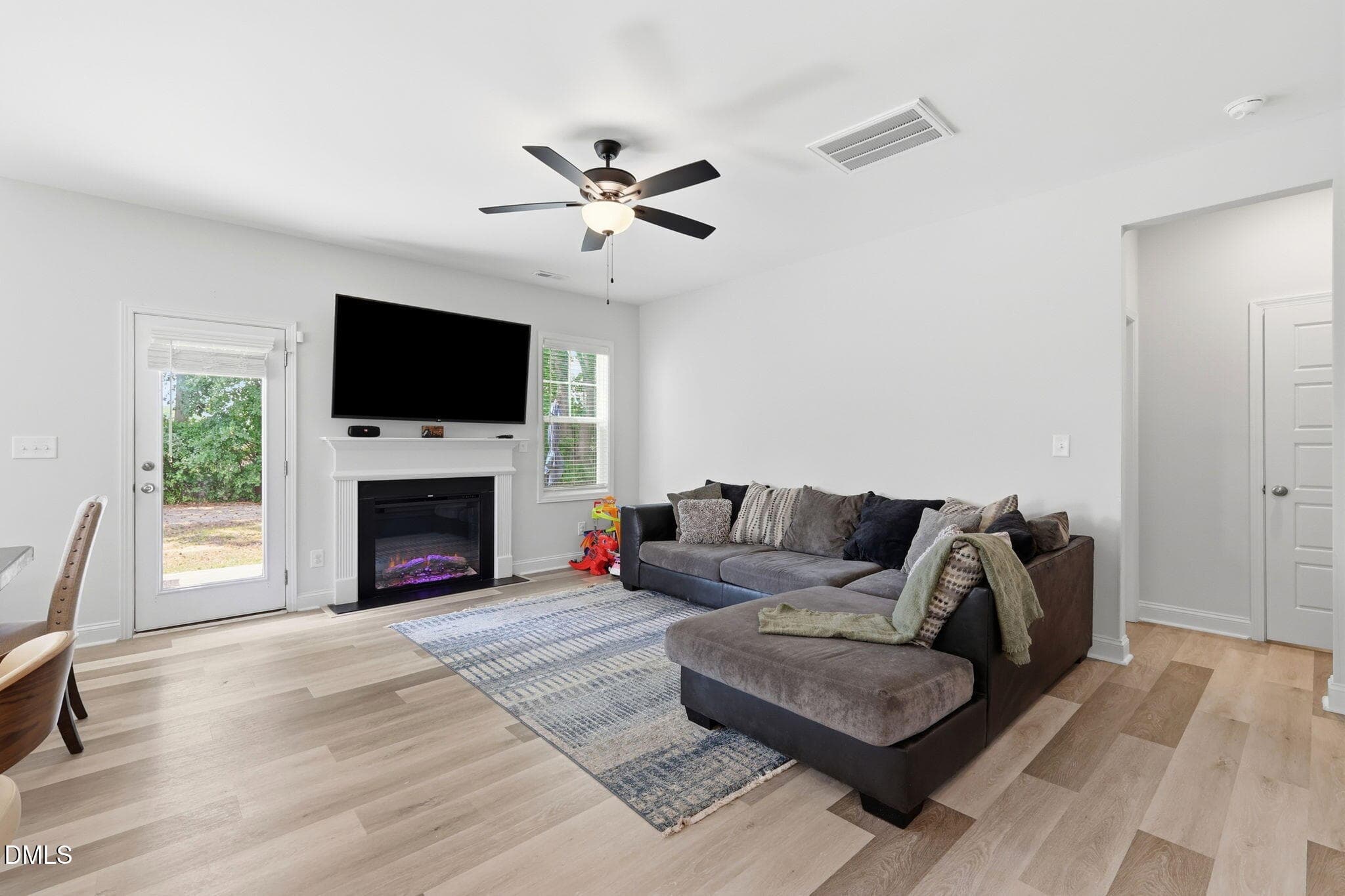 13-web-or-mls-AZ3A5632 - 675 Amusement Drive, Hope Mills, NC 28348, Hope Mills