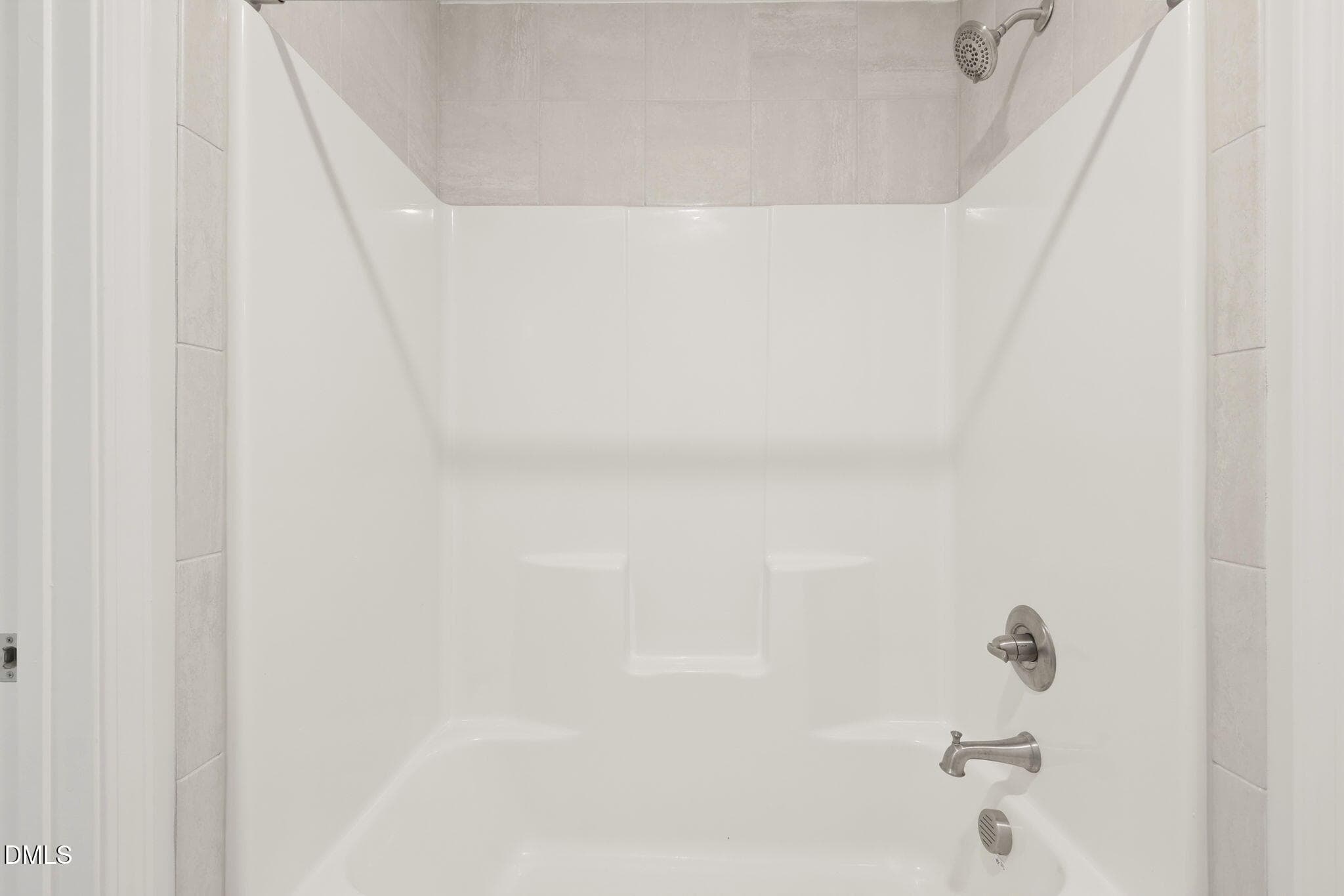 32-web-or-mls-AZ3A5690 - 675 Amusement Drive, Hope Mills, NC 28348, Hope Mills