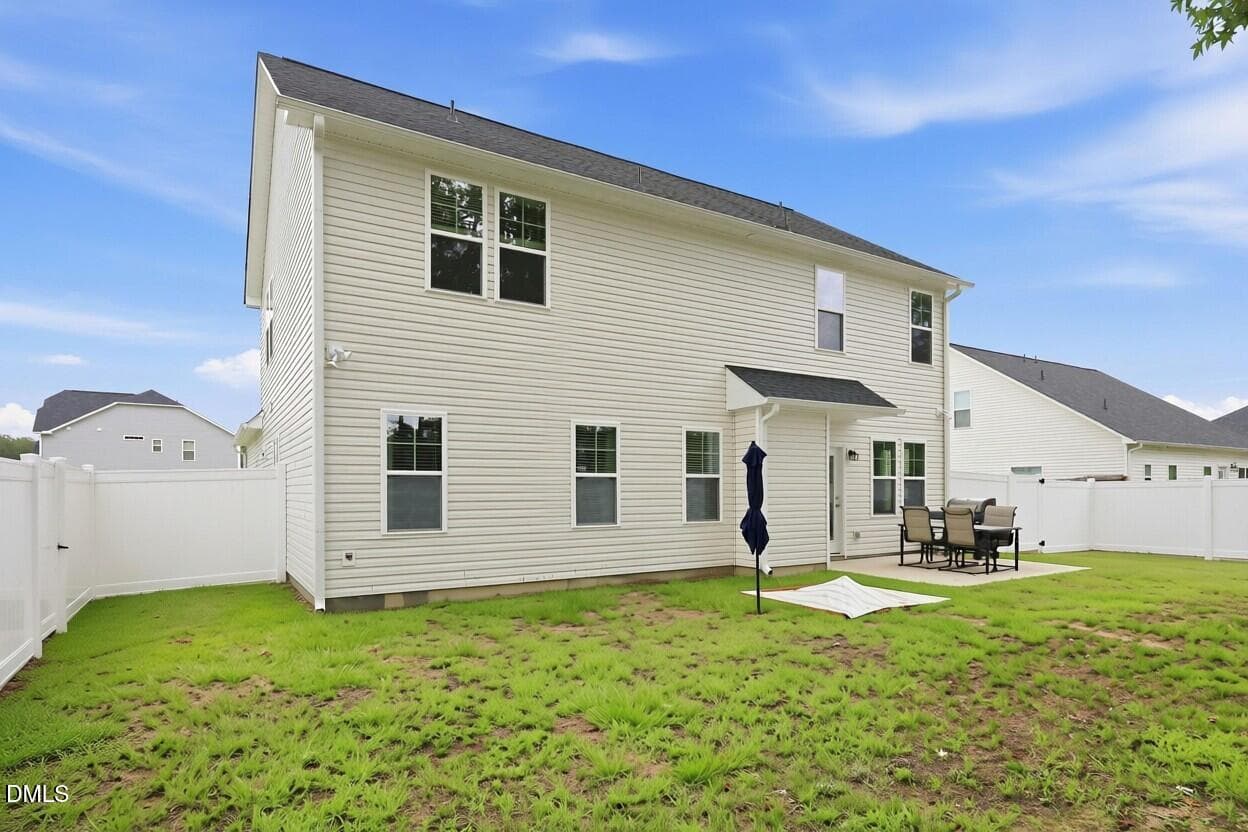 magic_edit#TUFIUXJ5WWtEZkkjMSM4ZTI0NGFmM - 675 Amusement Drive, Hope Mills, NC 28348, Hope Mills