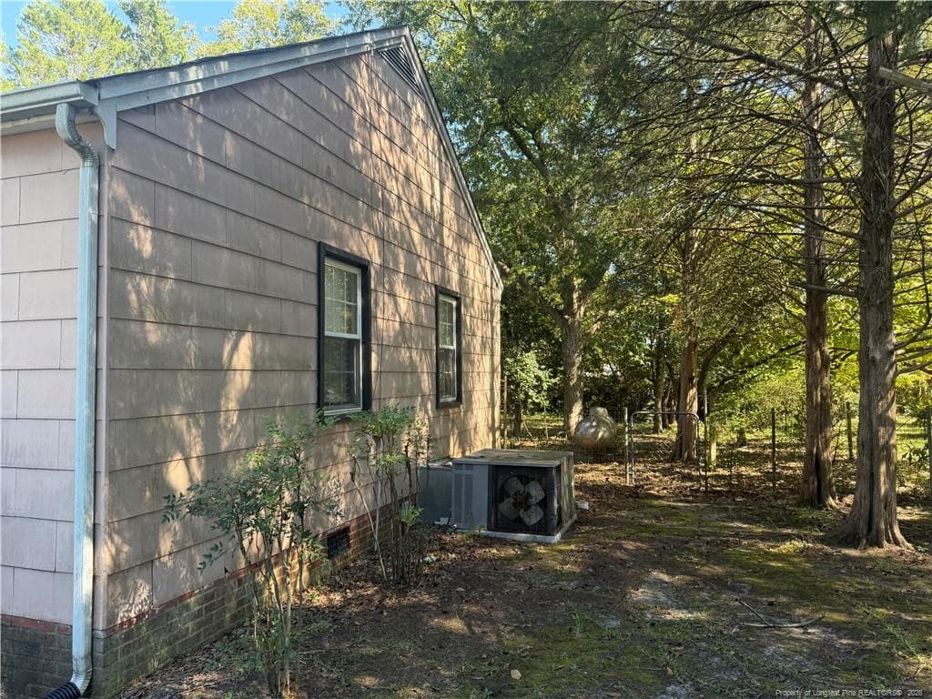 Photo 2 - 116 N Wright Street, Raeford, NC 28376