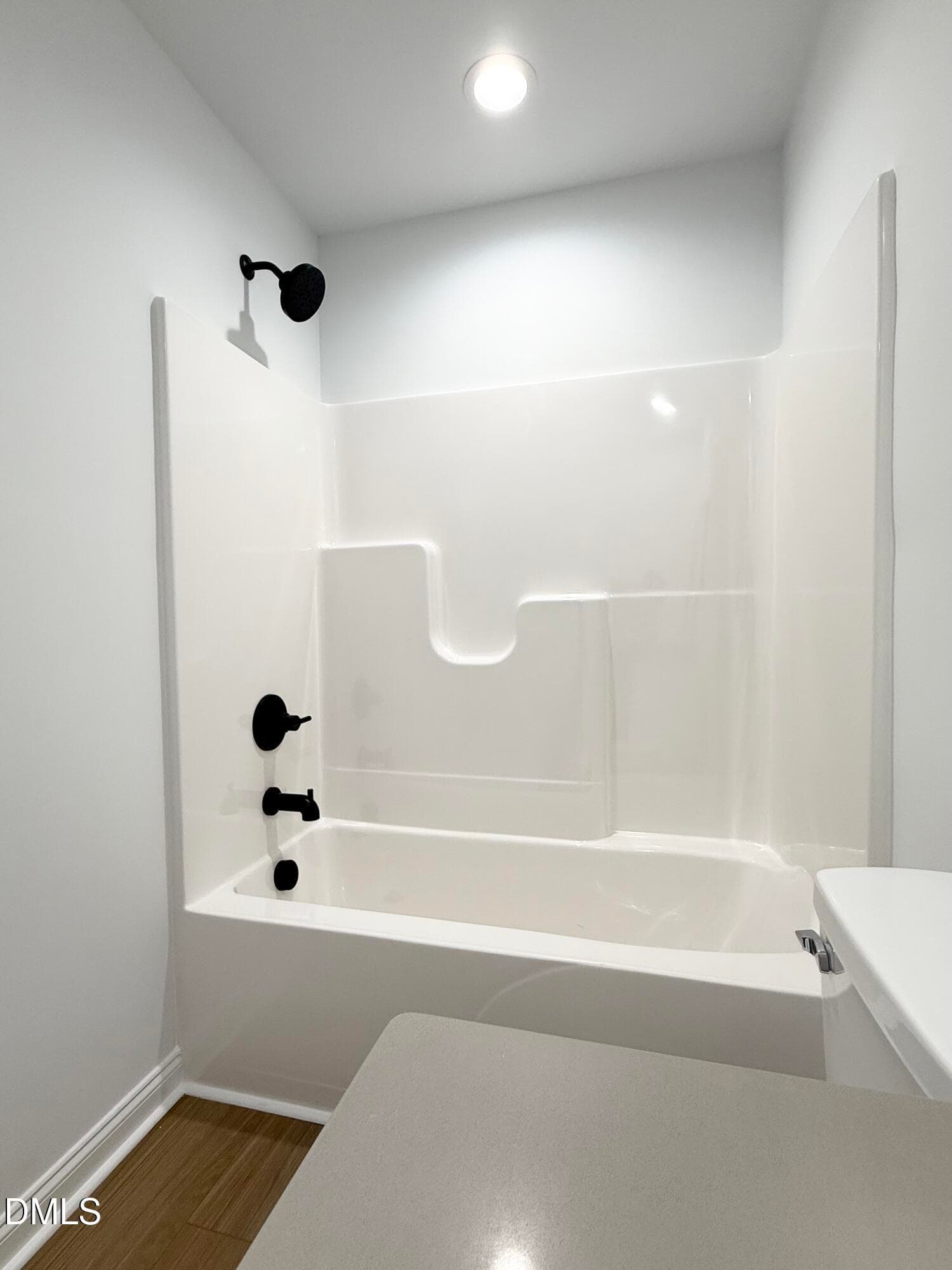 Bath - 506 Crump Street, Smithfield, NC 27577, Smithfield