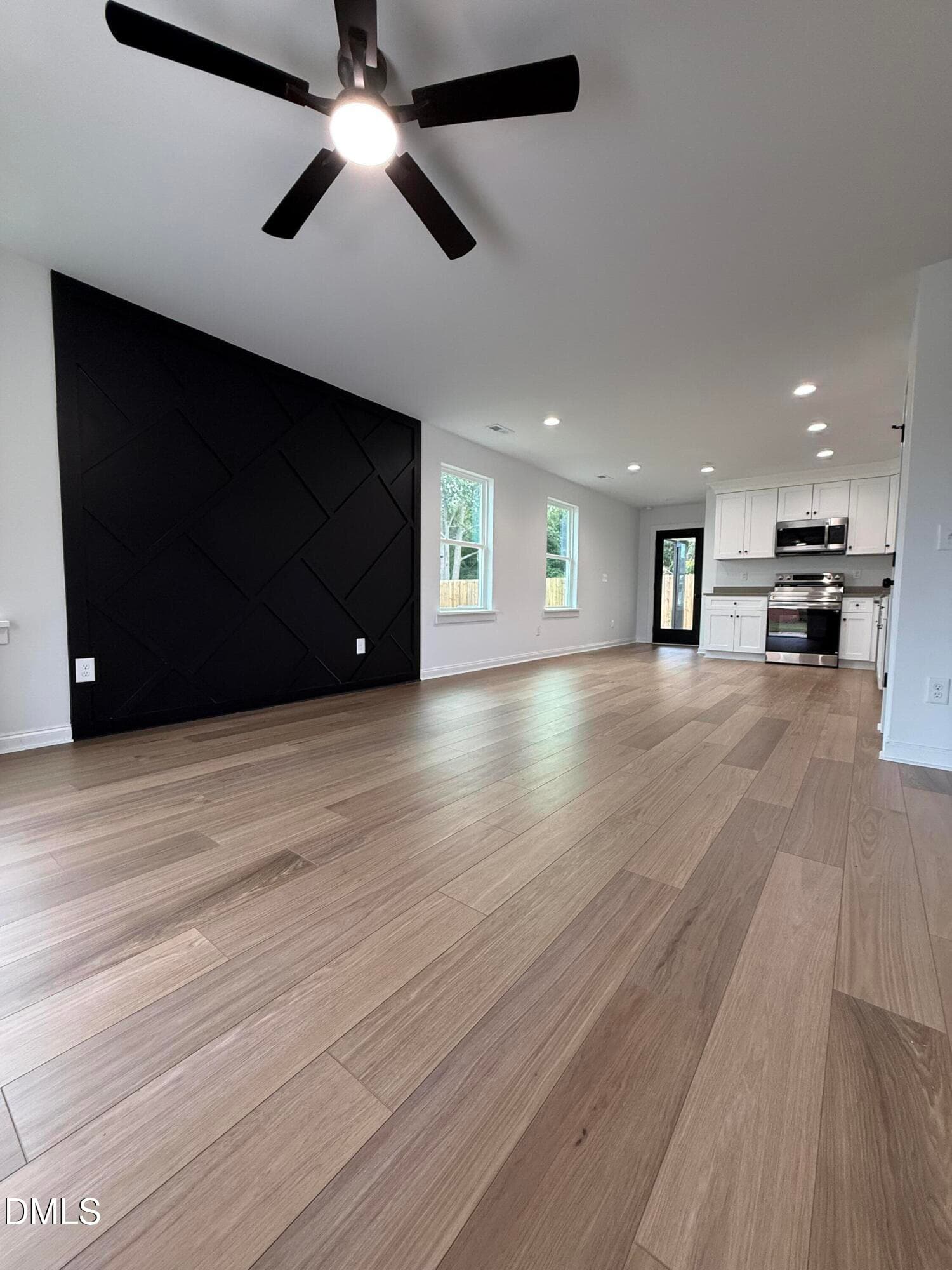 Family Room - 506 Crump Street, Smithfield, NC 27577, Smithfield