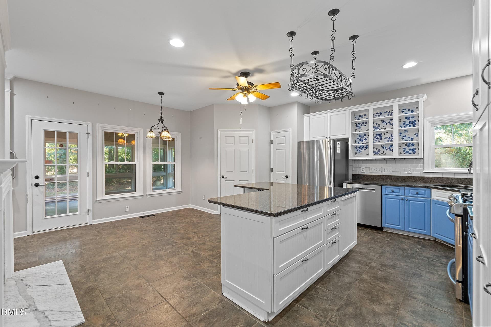 209McNKitch - 209 Mcnaughton Court, Garner, NC 27529
