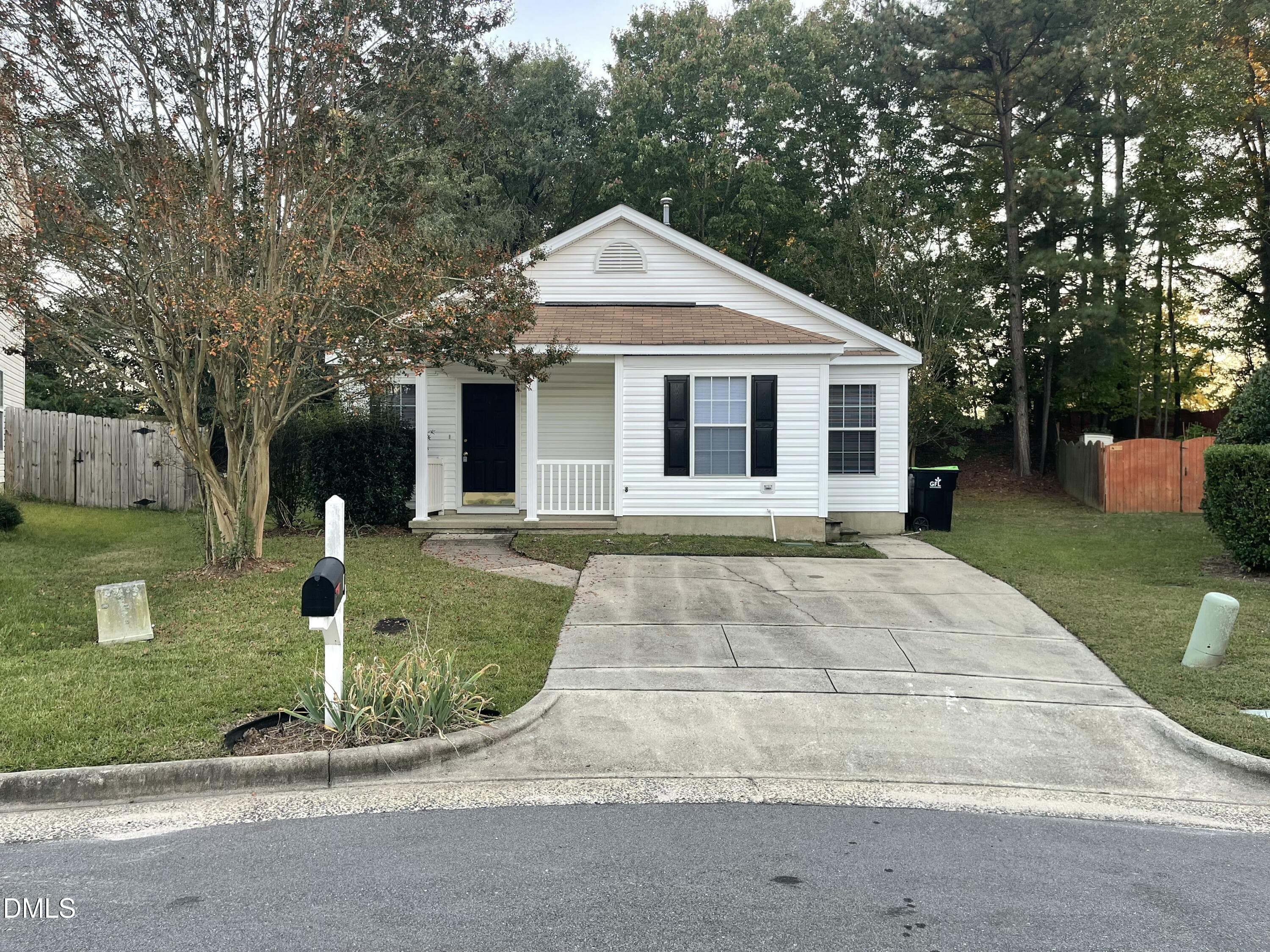 104 Lazy Days Court, Apex, NC 27502