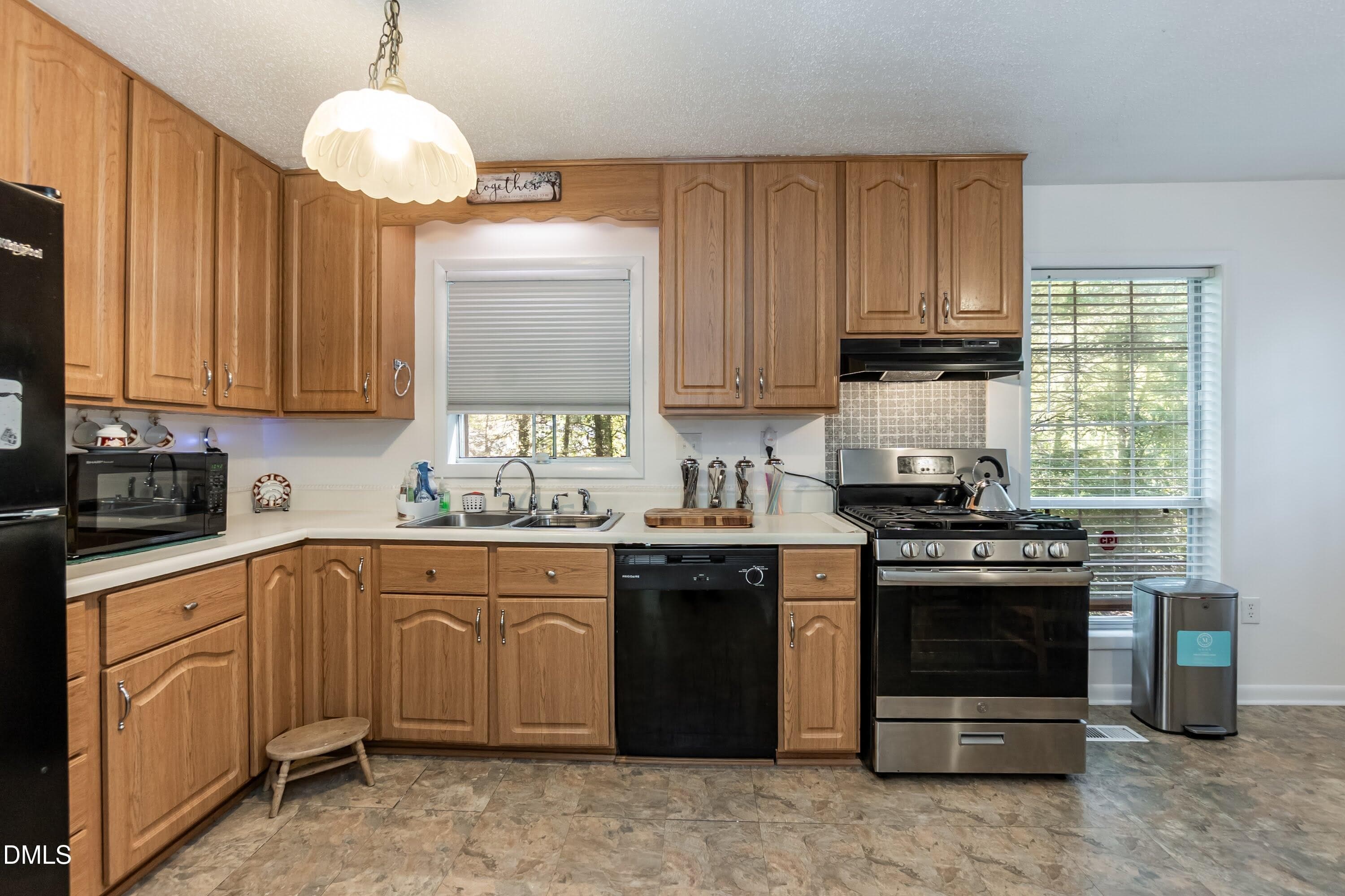 Kitchen 02 - 1122 Saxony Drive, Durham, NC 27707, Durham