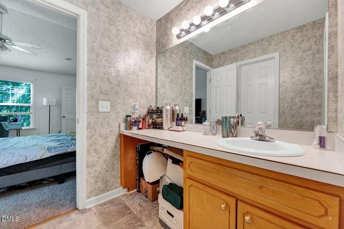 229 Cambridge Elm Dr-6 2 - 229 Cambridge Elm Drive, Clayton, NC 27520, Clayton