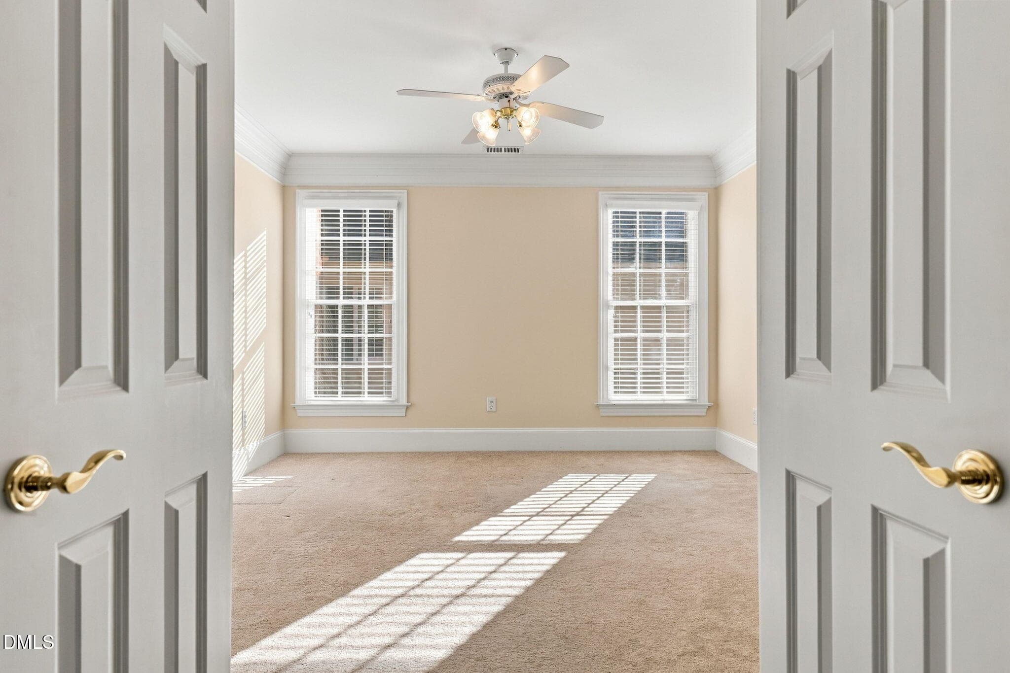 30-web-or-mls-IMG_3936 - 734 W Barbee Chapel Road 734, Chapel Hill, NC 27517, Chapel Hill