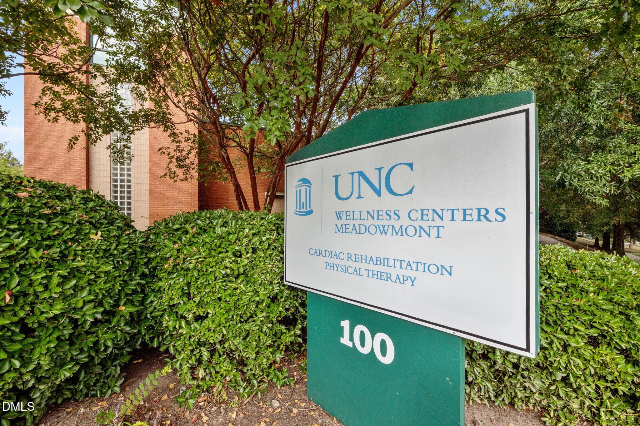 66-web-or-mls-P1085323 - 734 W Barbee Chapel Road 734, Chapel Hill, NC 27517, Chapel Hill