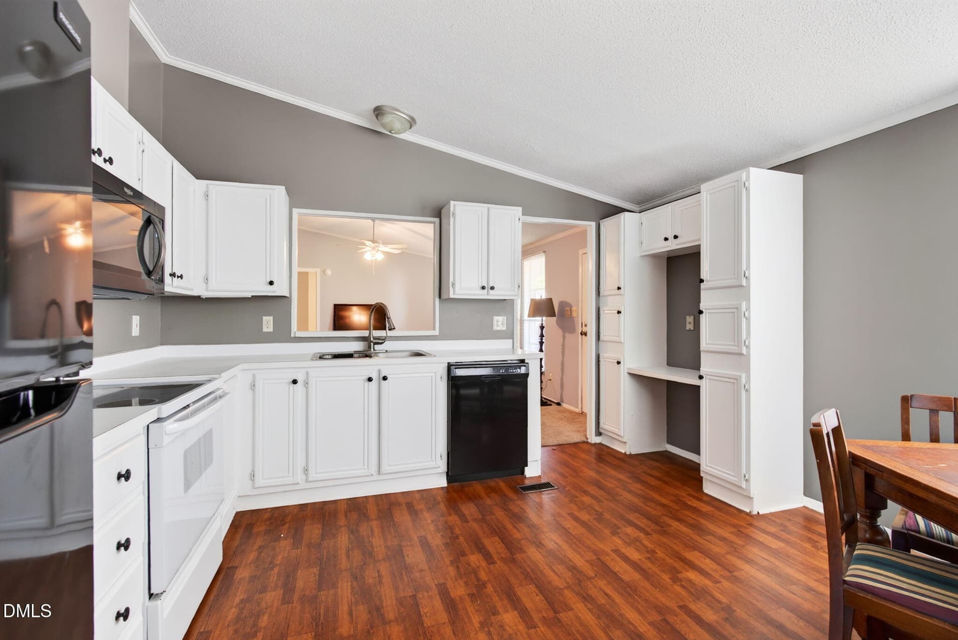 16-web-or-mls-DSC00081 - 8512 Wayfair Court, Fuquay Varina, NC 27526