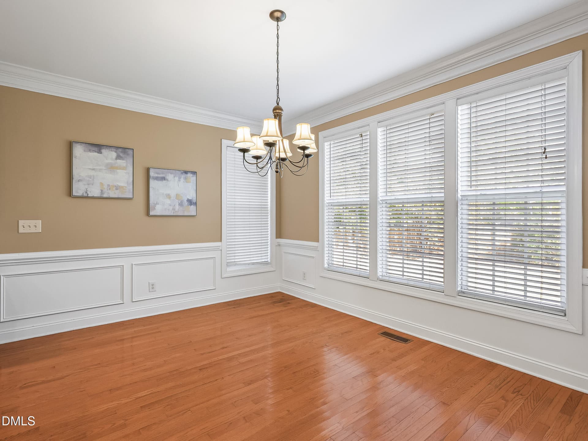 012_322_big_willow_kitchen - 322 Big Willow Way, Rolesville, NC 27571
