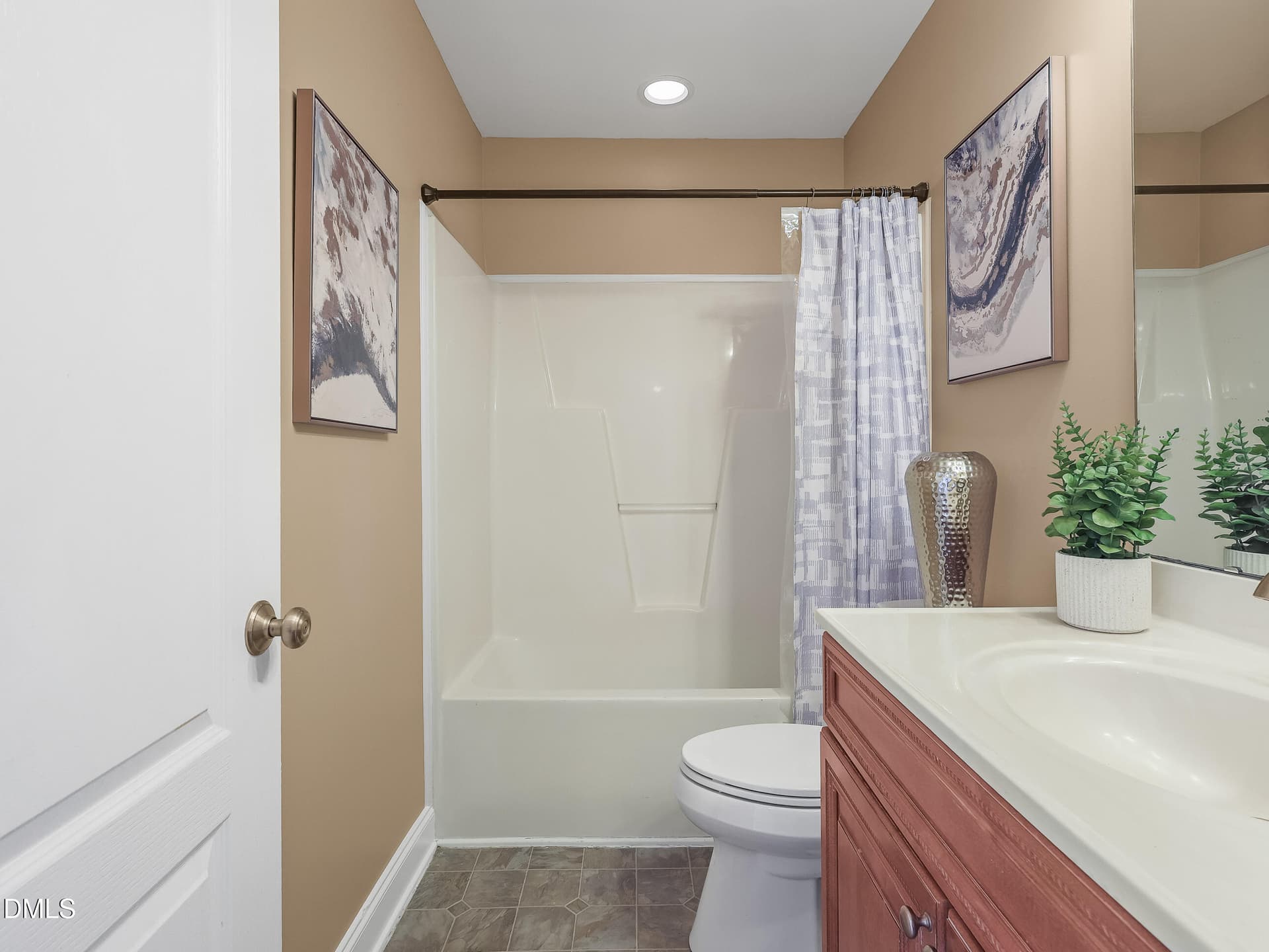 035_322_big_willow_full_bath2 - 322 Big Willow Way, Rolesville, NC 27571