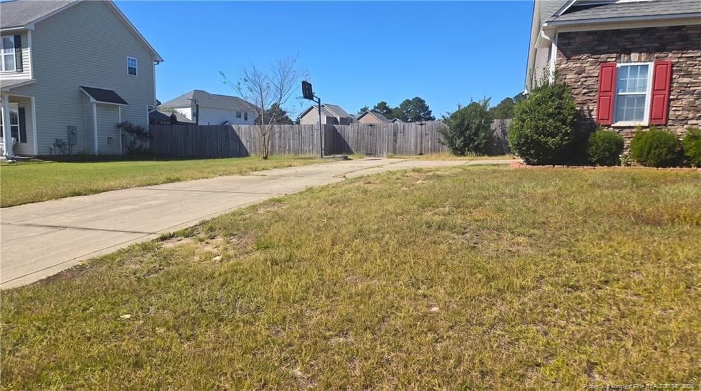 Photo 4 - 258 Home Stretch Lane, Raeford, NC 28376