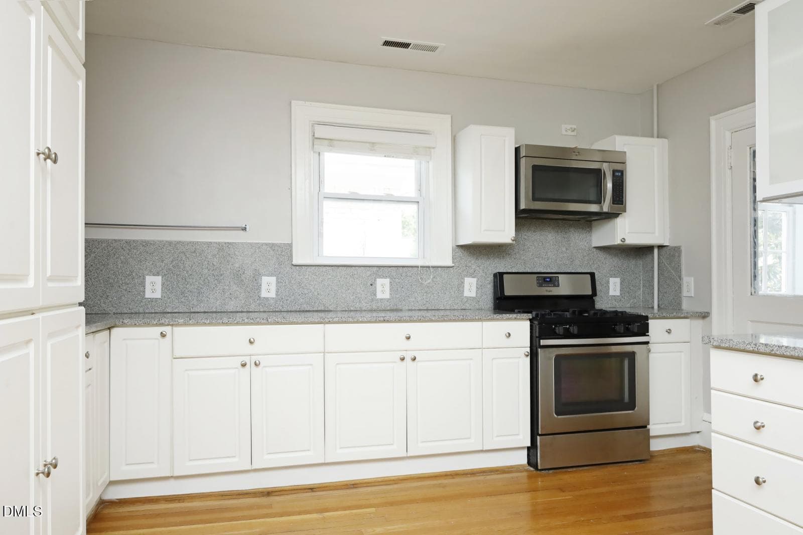 18Kitchen (1) - 708 1/2 Glenwood Avenue, Raleigh, NC 27605