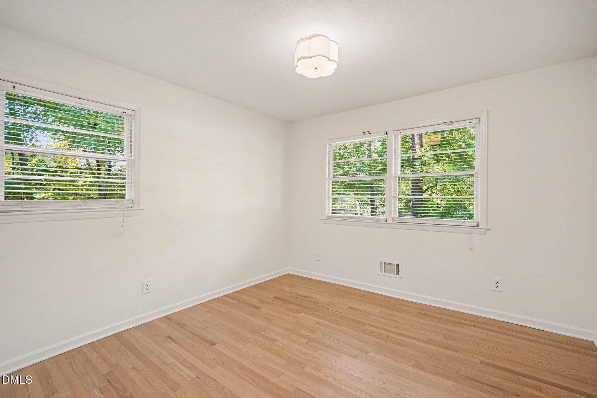 028_file_8634 - 825 Northbrook Drive, Raleigh, NC 27609, Raleigh