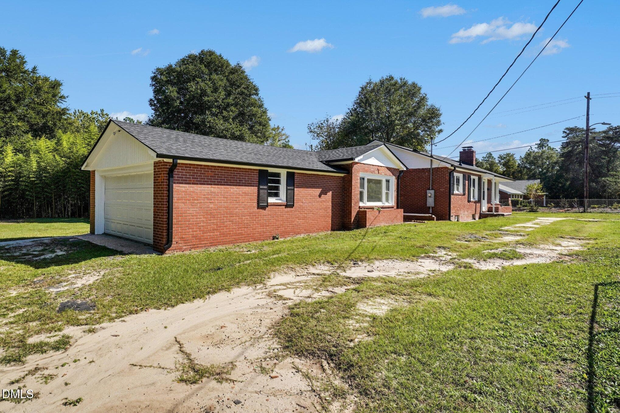 003_file_4644 - 1009 W New Hampshire Avenue, Southern Pines, NC 28387