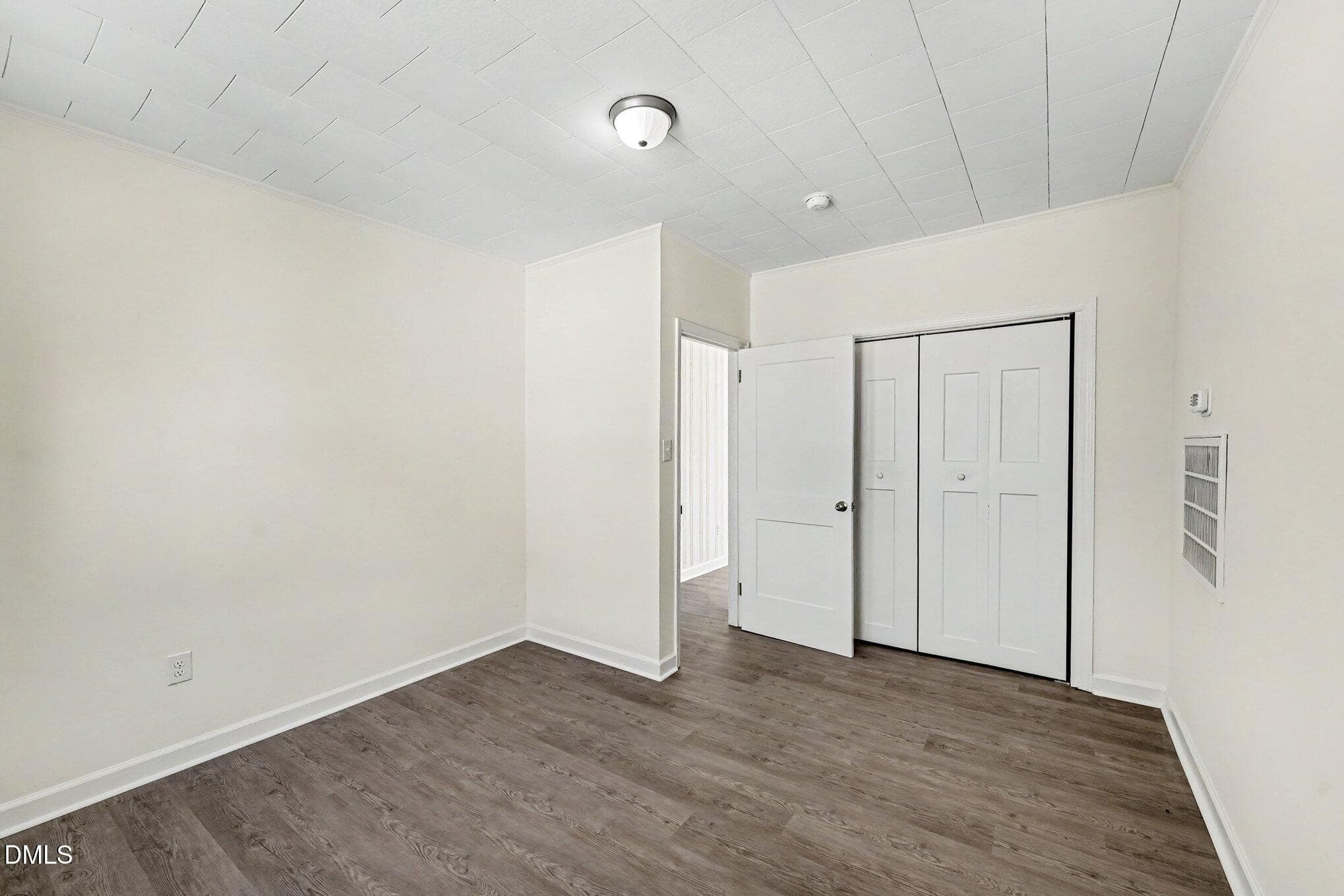 017_file_8949 - 1009 W New Hampshire Avenue, Southern Pines, NC 28387