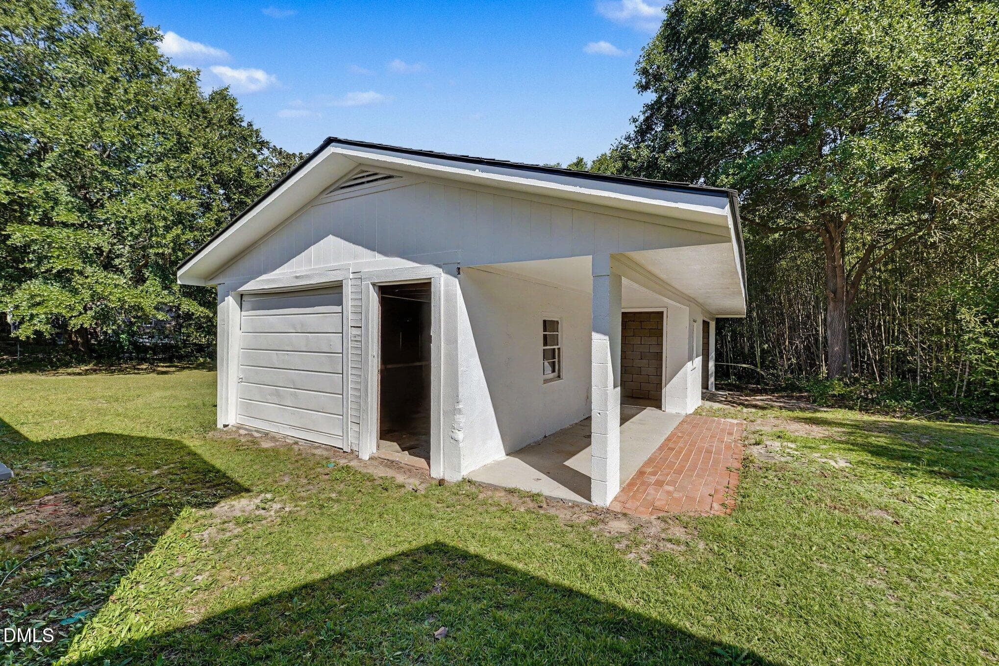 030_file_3550 - 1009 W New Hampshire Avenue, Southern Pines, NC 28387