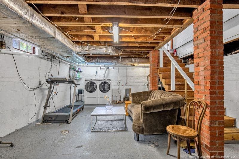 Photo 41 - 406 Rollingwood Circle, Fayetteville, NC 28305, Fayetteville