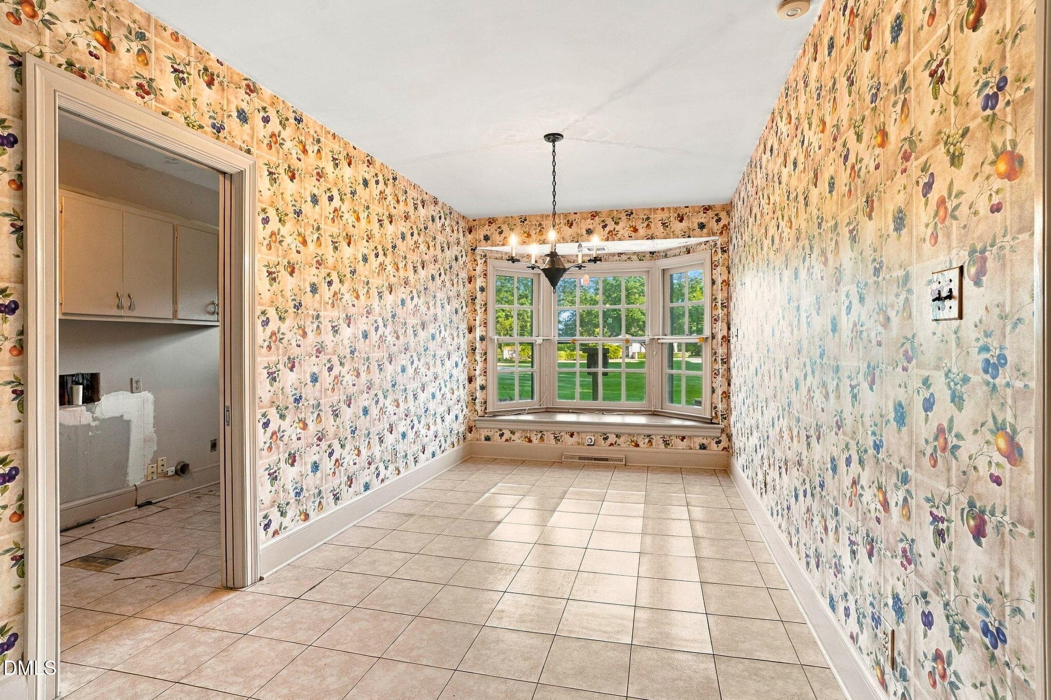 Breakfast Nook 2 - 209 Brentwood Drive N, Wilson, NC 27893, Wilson