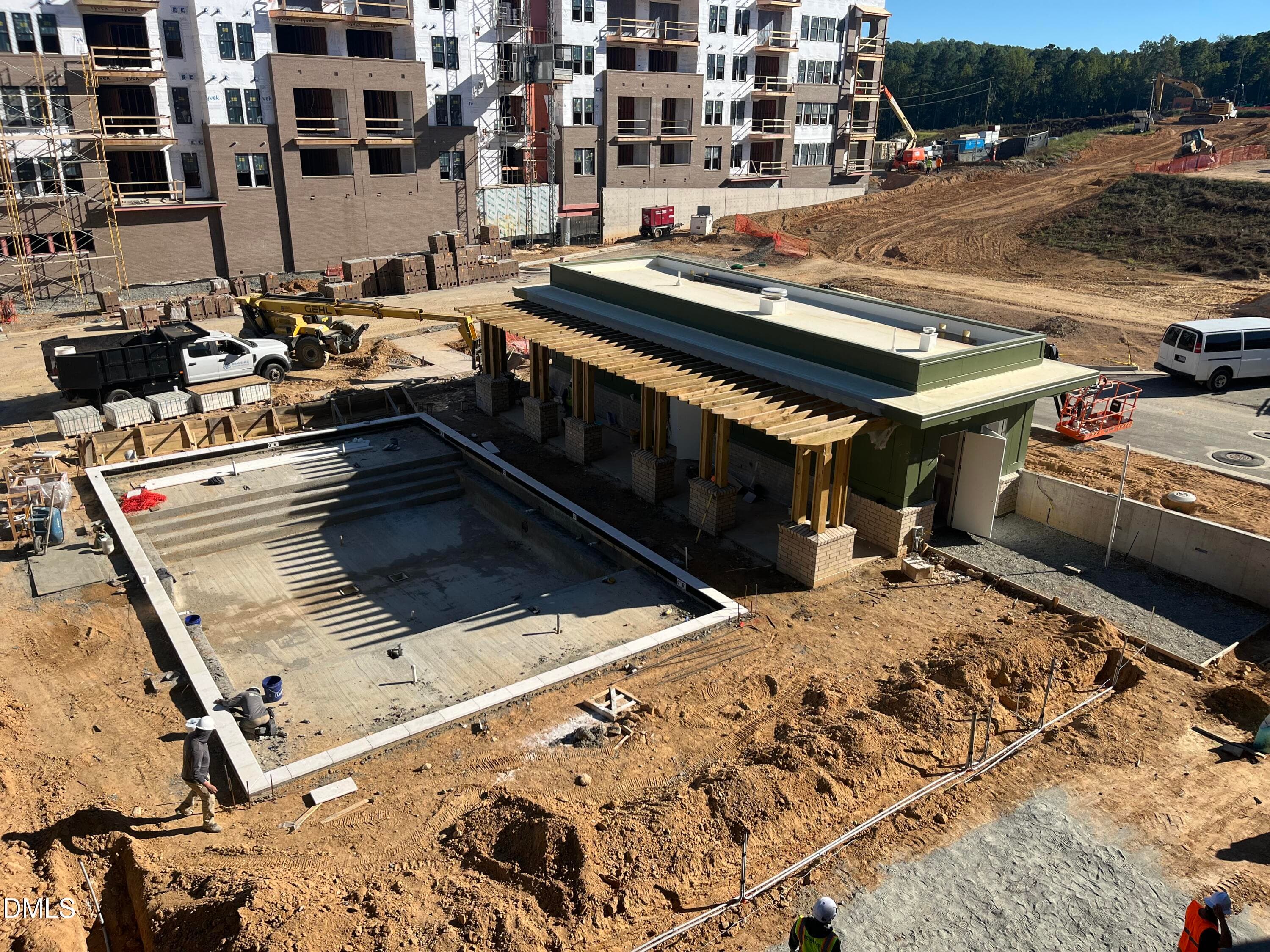 SITE PHOTO 1 - 211 S Crk Crossing 311, Chapel Hill, NC 27516, Chapel Hill