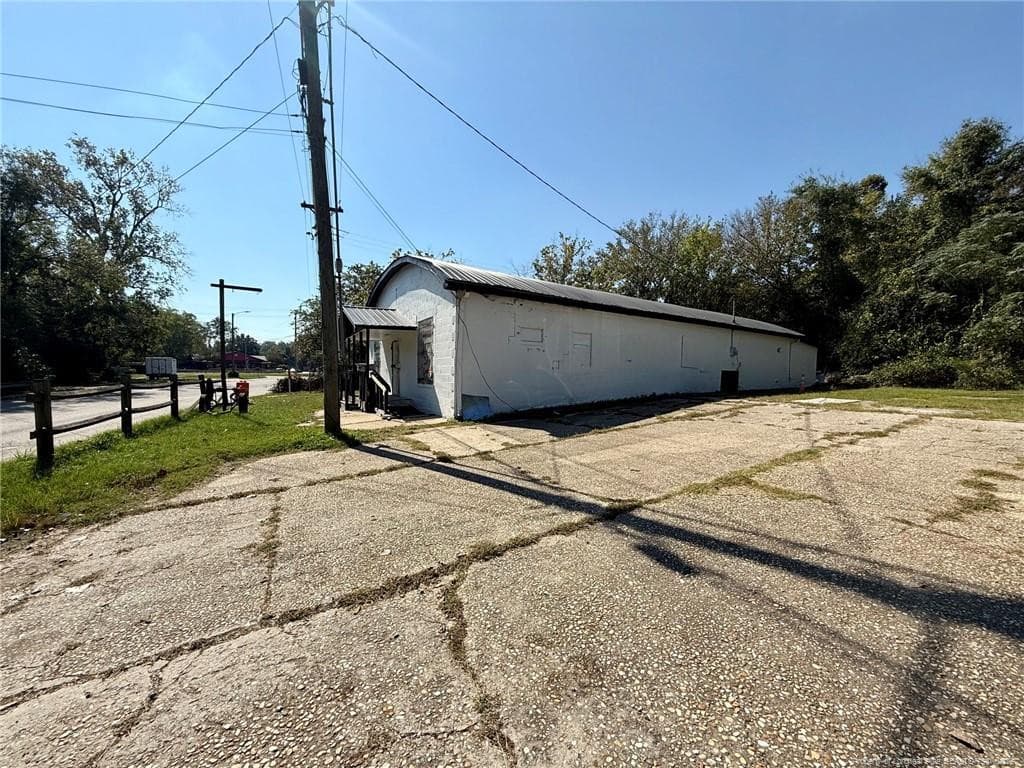 Photo 2 - 115 Dunn Road, Fayetteville, NC 28312