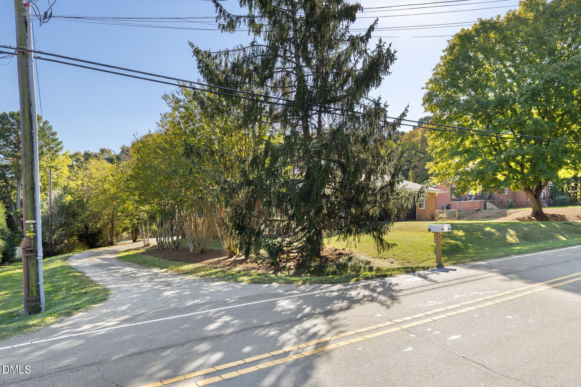 207-W-Corbin-158 - 207 W Corbin Street, Hillsborough, NC 27278