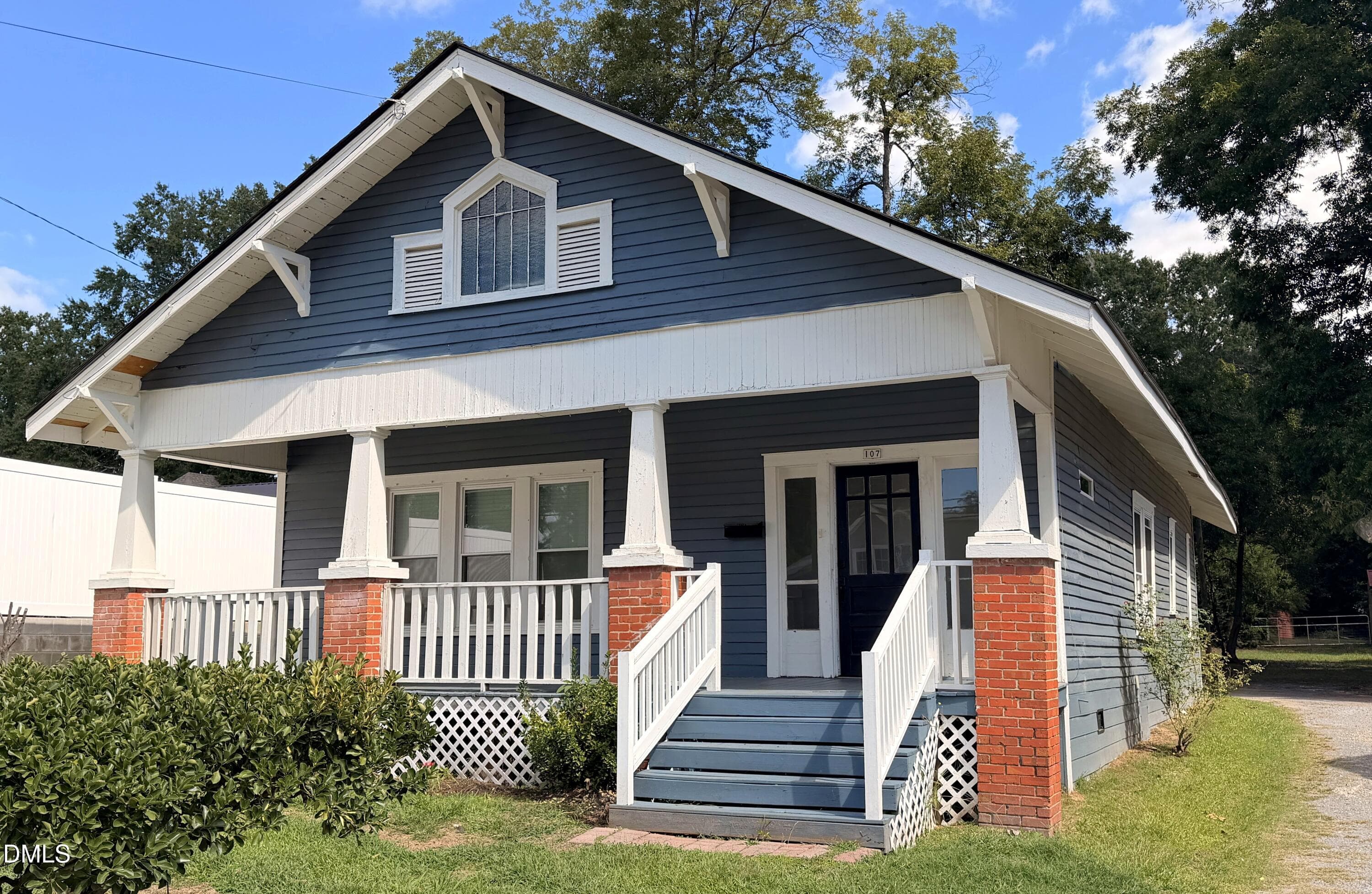 107 S 3rd Street, Sanford, NC 27330