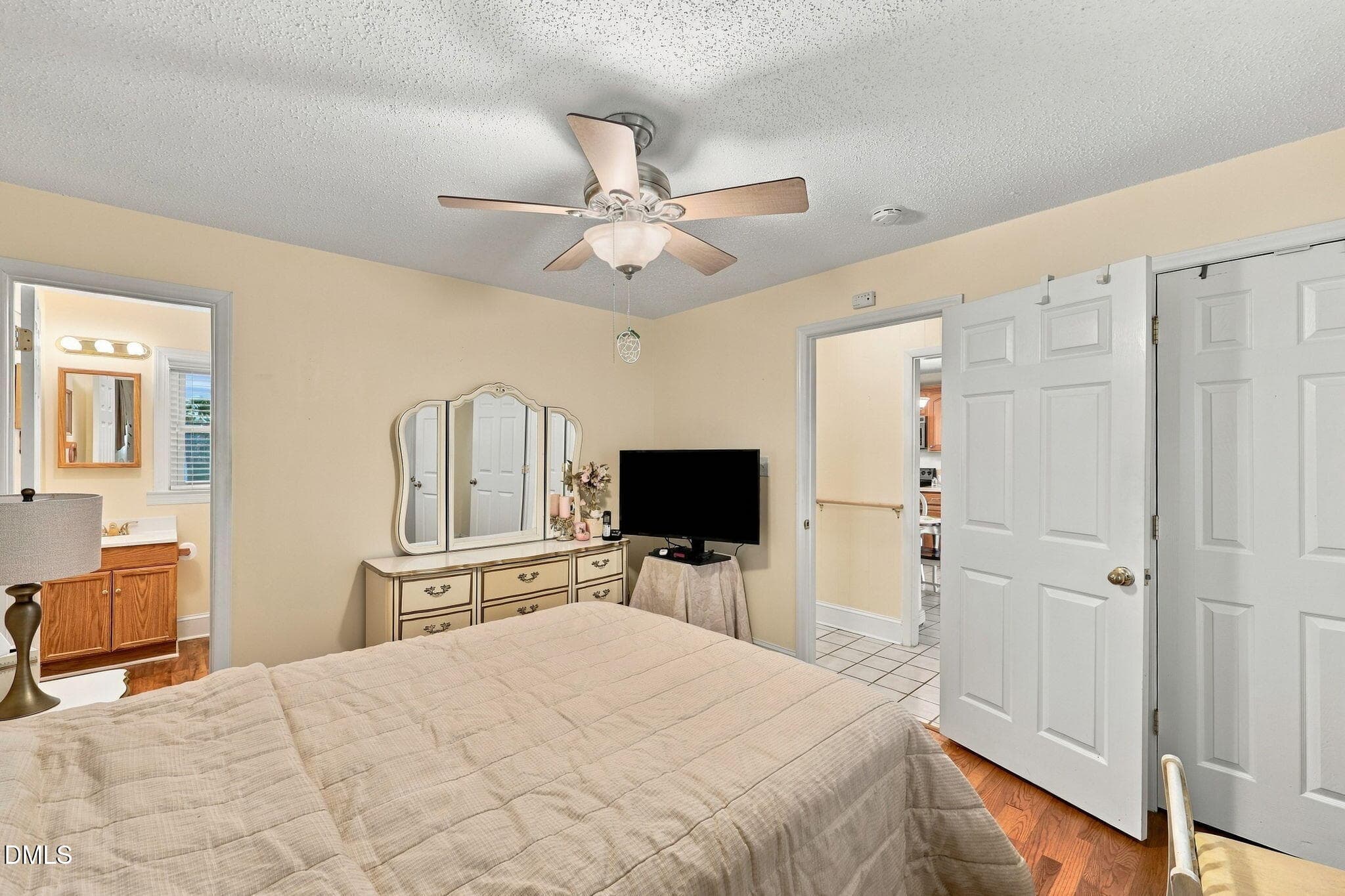 17-web-or-mls-9L1A0949 - 717 Tingen Road, Apex, NC 27502, Apex